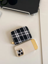 Plaid Polyester Card Case OutfitFlow